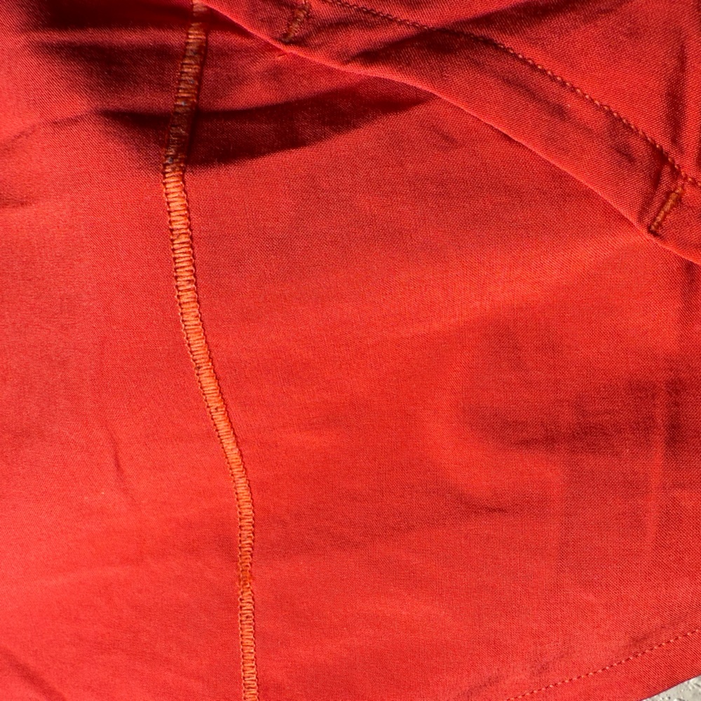 lululemon speed up shorts 2.5” ~ carnation red - Picture 5 of 6